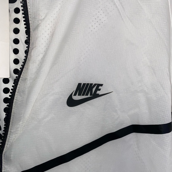 Nike Tech AeroShield 2015 Jacket Men's Full Zip Windrunner XXL NWT - Picture 3 of 5
